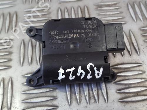 electronic-module-vw-golf-v-1k1-2003-2004-2005-2006-2007-2008-2009-2010-33494851 main image