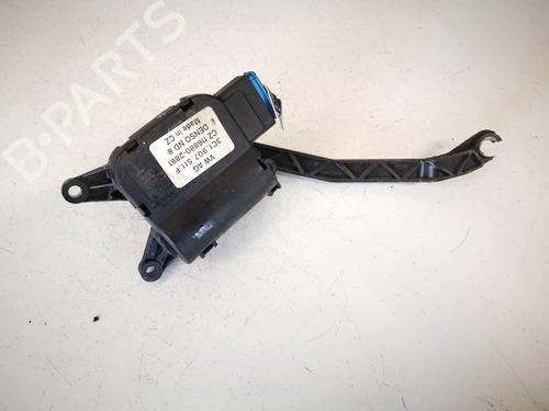 Used Electronic module SKODA SUPERB II (3T4) 2.0 TDI (170 hp) 32611822