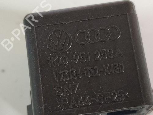 Electronic sensor VW GOLF V (1K1) 2.0 TDI | BP39159855M84 - Image 4