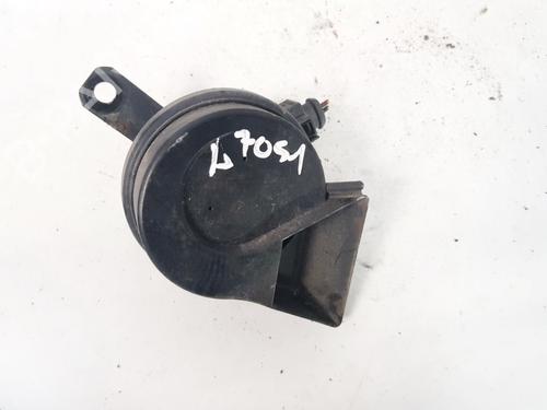 horn-skoda-fabia-i-6y2-1999-2000-2001-2002-2003-2004-2005-2006-2007-2008-35527781 main image