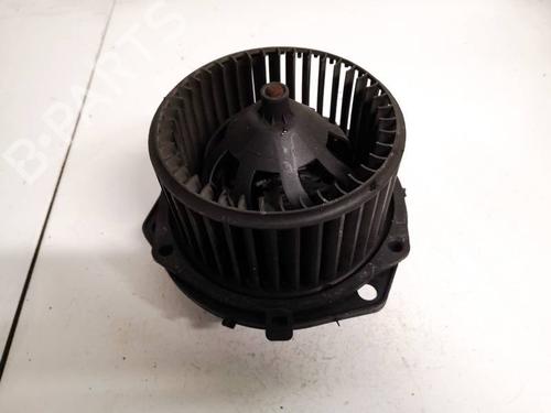 Used Heater blower motor Heater blower motor IVECO DAILY III Van 35 S 15 V, 35 C 15 V (A6HCV3B2, A6HBV4B2, A6HC41B2,... (146 hp) 35143097 35143097
