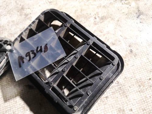 air-vent-opel-meriva-a-mpv-x03-2003-2004-2005-2006-2007-2008-2009-2010-32951446 main image