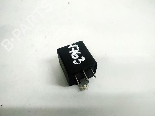Used Electronic sensor Electronic sensor VW PASSAT B3/B4 Variant (3A5, 35I) 1.9 TDI (90 hp) 32894138 32894138