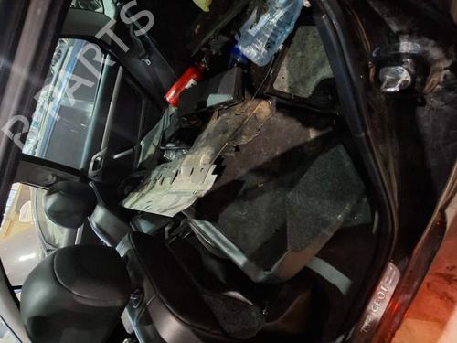Switch PEUGEOT 407 (6D_) 2.7 HDi (6DUHZJ, 6DUHZF) | BP38798475I30 - Image 12