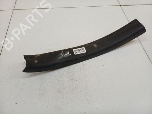 Trinbræt Trinbræt TOYOTA YARIS (_P9_) 1.4 D-4D (NLP90_, NLP90R) (90 hp) 36852525 36852525