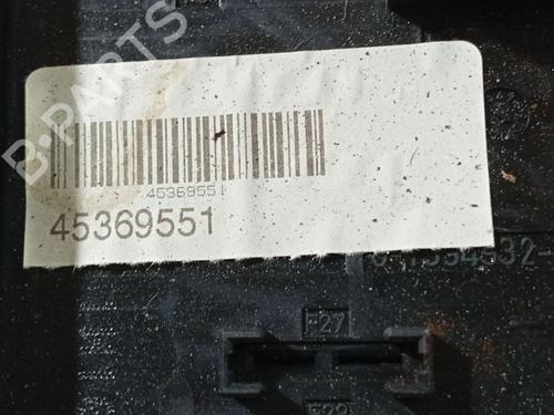 Fuse box VW GOLF V (1K1) 1.9 TDI | BP39734518E1 - Image 5