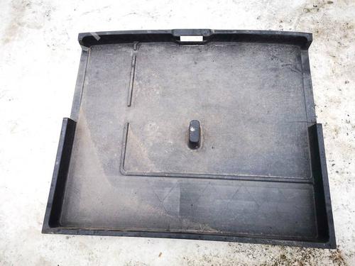 Used Boot lining Boot lining TOYOTA COROLLA Saloon (_E12_) 1.4 D-4D (NDE120_, NDE120R) (90 hp) 35143299 35143299