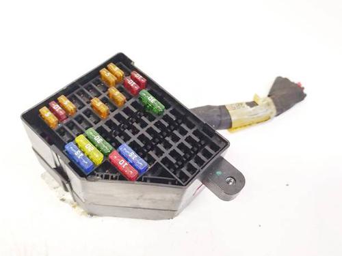 Used Fuse box Fuse box VW PASSAT B6 (3C2) 2.0 TFSI (200 hp) 32551133 32551133