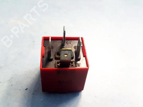 Electronic sensor VW PASSAT B6 (3C2) 2.0 FSI | BP33061059M84 - Image 2