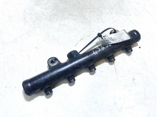Used Injection rail Injection rail 35690878 35690878