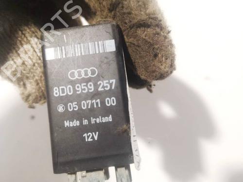 Electronic sensor AUDI A6 C4 (4A2) 2.5 TDI | BP32572651M84 - Image 3