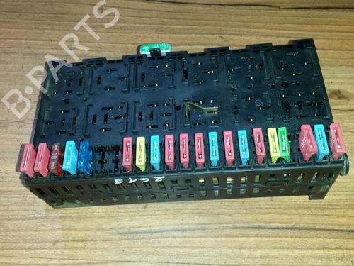 Used Fuse box Fuse box VW GOLF III (1H1) 1.9 TDI (90 hp) 33480257 33480257
