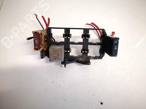 Sicherungskasten für AUDI A6 C4 Avant (4A5) 2.5 TDI (116 hp) 32967342