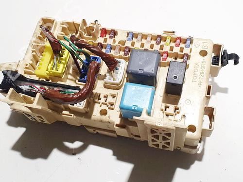 Used Fuse box Fuse box 33102489 33102489