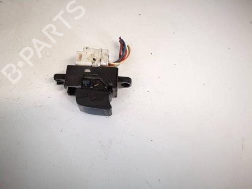 Used Switch Switch NISSAN X-TRAIL I (T30) 2.2 dCi (136 hp) 32562378 32562378