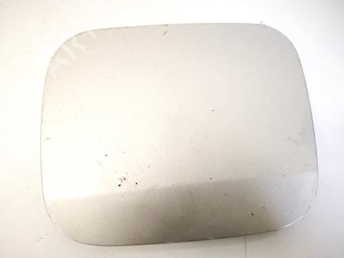 fuel-flap-toyota-corolla-verso-_e12_-2001-2002-2003-2004-2005-2006-2007-34782620 main image
