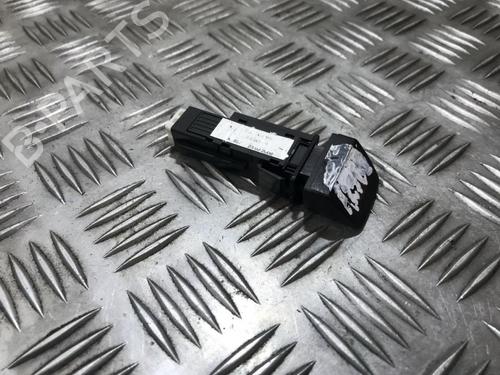 warning-switch-mazda-2-de_-dh_-2007-2008-2009-2010-2011-2012-2013-2014-2015-35676748 main image