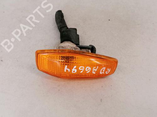 Used Right side indicator Right side indicator HYUNDAI COUPE II (GK) 1.6 16V (105 hp) 35575361 35575361