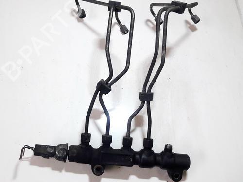 Used Injection rail Injection rail CITROËN C4 I (LC_) 1.6 HDi (90 hp) 35598884 35598884