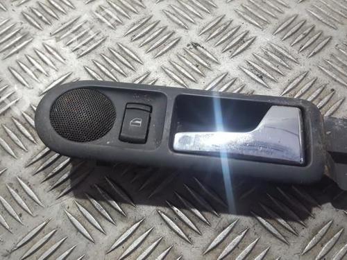 Used Front right interior door handle Front right interior door handle VW PASSAT B5 Variant (3B5) 1.6 (101 hp) 35661017 35661017