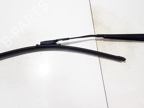front-windshield-wiper-arm-opel-astra-j-p10-2009-2010-2011-2012-2013-2014-2015-2016-33527968 main image