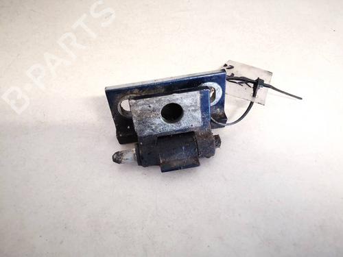 hingedoor-check-strap-volvo-v70-ii-285-1999-2000-2001-2002-2003-2004-2005-2006-2007-2008-32931592 main image