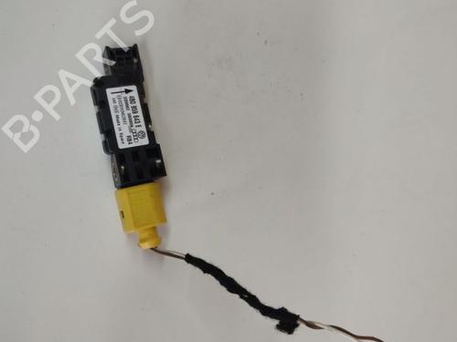 electronic-module-audi-a3-8p1-2003-2004-2005-2006-2007-2008-2009-2010-2011-2012-2013-35998631 main image
