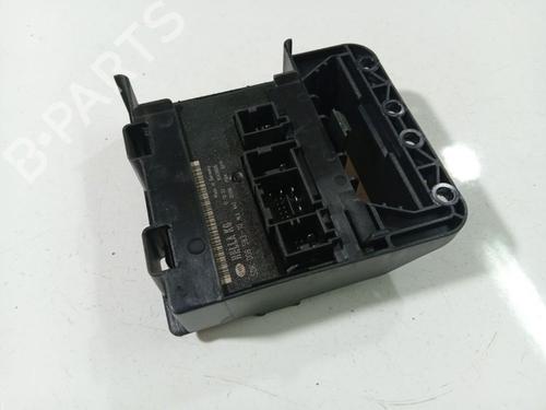 Electronic module VW GOLF V (1K1) 1.9 TDI | BP39223455M83 - Image 2
