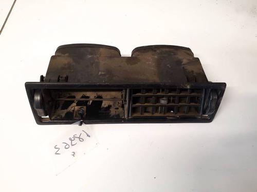Used Air vent Air vent VW TRANSPORTER T4 Van (70A, 70H, 7DA, 7DH) 1.9 TD (68 hp) 32937721 32937721