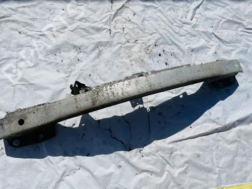 Used Front bumper reinforcement Front bumper reinforcement 35509762 35509762