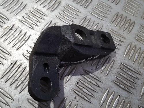 Used Support Support MAZDA 323 C IV (BG) 1.3 16V (BG3S) (73 hp) 33501658 33501658