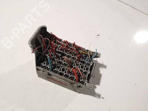 Fuse box VOLVO S60 I (384) D5 | BP32569470E1  - Image 5