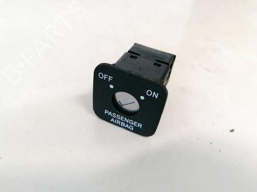 Used Switch Switch TOYOTA YARIS (_P9_) 1.3 4WD (NCP95) (87 hp) 33093462 33093462