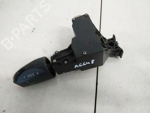 Used Steering wheel controls Steering wheel controls 35562050 35562050