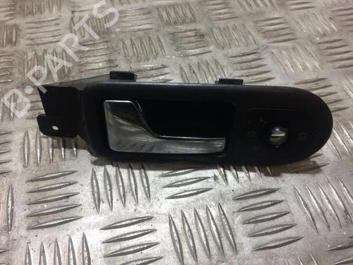 Used Front left interior door handle Front left interior door handle VW PASSAT B5 Variant (3B5) 1.9 TDI (110 hp) 35686284 35686284