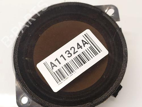 speaker-dodge-journey-2008-35830344 main image