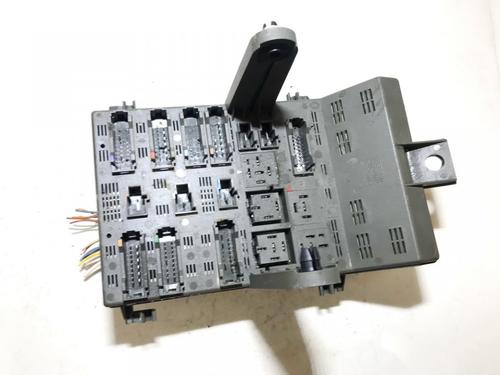 Used Fuse box Fuse box RENAULT LAGUNA I (B56_, 556_) 2.0 (114 hp) 33515198 33515198