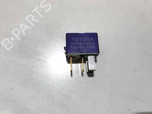 Used Other Other TOYOTA COROLLA Saloon (_E12_) 1.4 VVT-i (ZZE120_, ZZE120R) (97 hp) 33501271 33501271