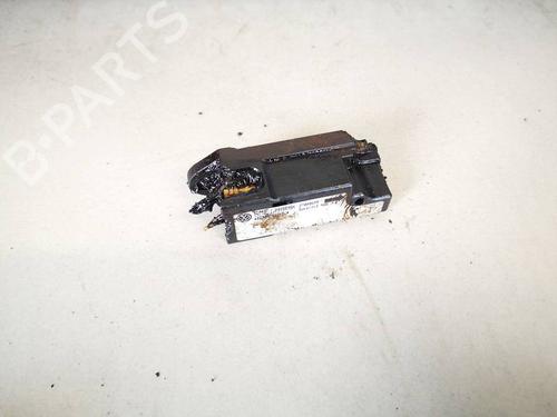 Used Electronic module Electronic module VW PASSAT B5 Variant (3B5) 1.9 TDI (115 hp) 32951870 32951870