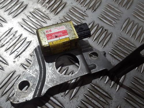 Used Electronic module Electronic module TOYOTA RAV 4 II (_A2_) 2.0 D 4WD (CLA20_, CLA21_, CLA20R, CLA21R) (116 hp) 33499755 33499755