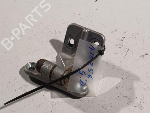 hingedoor-check-strap-mercedes-benz-c-class-w203-2000-2001-2002-2003-2004-2005-2006-2007-32570640 main image