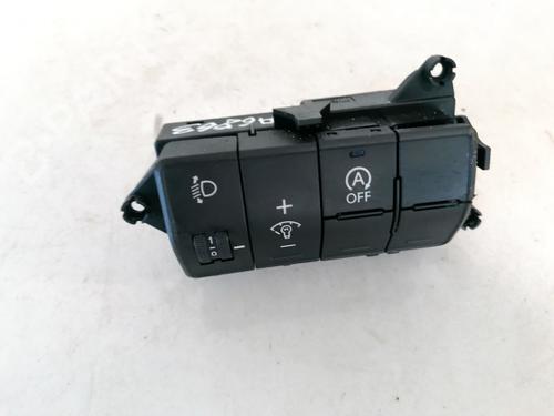 Used Switch Switch HYUNDAI i30 Estate (GD) 1.4 CRDi (90 hp) 35541578 35541578