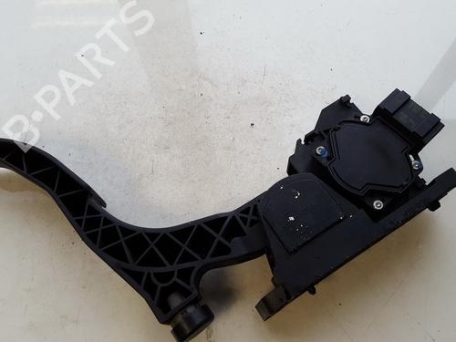 Pedal Pedal VW GOLF IV (1J1) 1.9 TDI (130 hp) 35853333 35853333