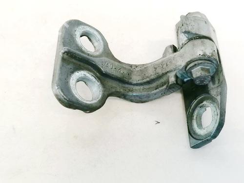 hingedoor-check-strap-land-rover-freelander-2-l359-2006-2007-2008-2009-2010-2011-2012-2013-2014-2015-33067105 main image