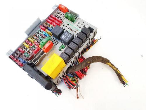 Used Fuse box Fuse box OPEL ASTRA G Hatchback (T98) 1.7 DTI 16V (F08, F48) (75 hp) 32910613 32910613