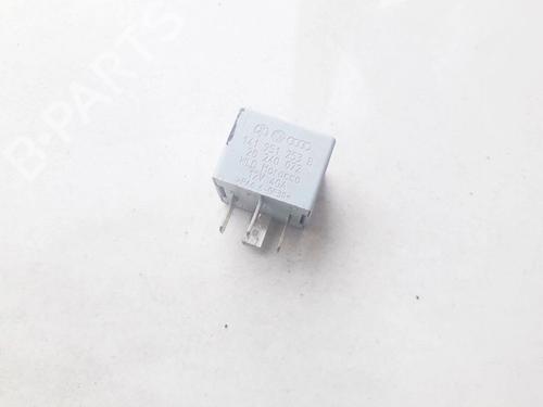 Used Electronic sensor Electronic sensor VW TOURAN (1T1, 1T2) 1.9 TDI (105 hp) 33099323 33099323