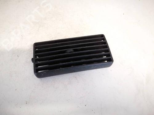 Used Air vent Air vent VW GOLF IV (1J1) 1.9 TDI (101 hp) 32599551 32599551