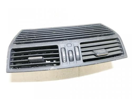 Used Air vent Air vent MERCEDES-BENZ S-CLASS (W220, V220) S 320 CDI (220.026, 220.126) (197 hp) 33521932 33521932