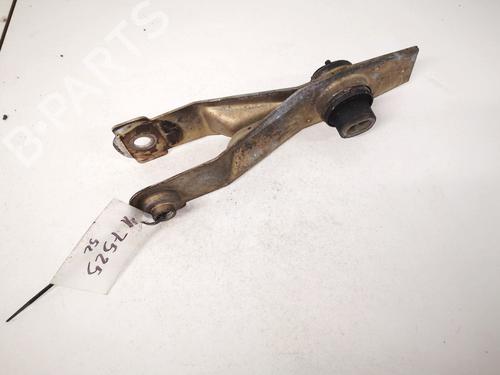 Used Engine mount Engine mount RENAULT LAGUNA II (BG0/1_) 1.9 dCi (BG08, BG0G) (120 hp) 32902987 32902987