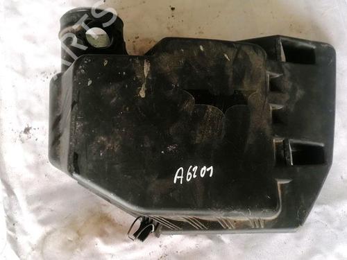 Used Air filter box Air filter box BMW 5 (E60) 520 i (170 hp) 35603407 35603407